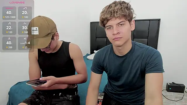 javieryalejandro online show from November 2025 02:37:02 PM