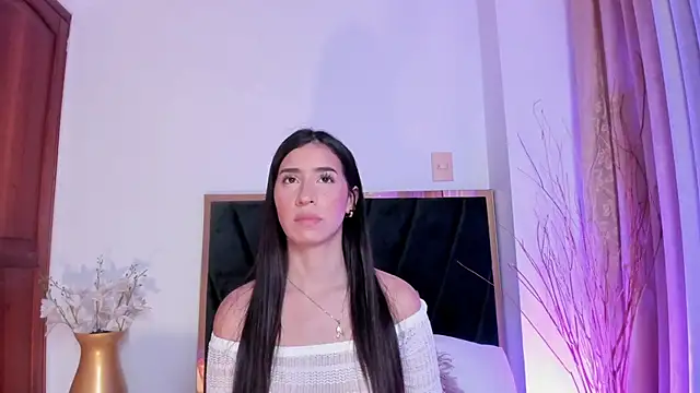 Christy Sea online show from September 2025 06:32:02 PM