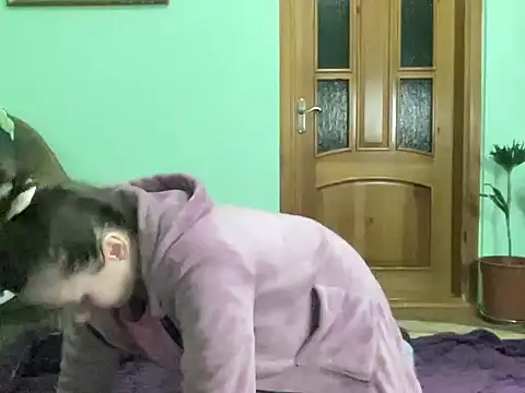 AngelTough20 online show from November 2025 12:10:01 AM