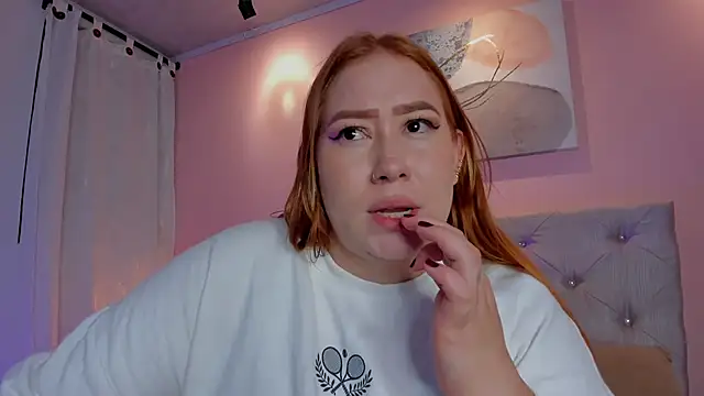 hannamartinn online show from November 2025 02:33:01 AM