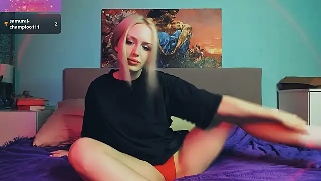 Snapshot of Linda_Roxy chatting on December 2024 01:42:02 PM Linda Roxy online show from December 2024 01:42:02 PM