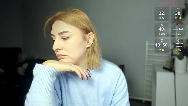 Snapshot of KindKristy chatting on November 2025 05:17:01 AM KindKristy online show from November 2025 05:17:01 AM