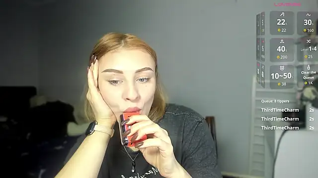 Snapshot of KindKristy chatting on November 2025 05:29:02 AM KindKristy online show from November 2025 05:29:02 AM