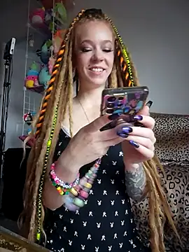 Snapshot of LucidLucy chatting on October 2025 01:51:02 PM LucidLucy online show from October 2025 01:51:02 PM