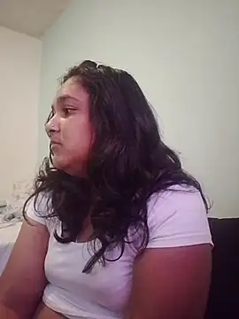 Indianbloom- online show from January 2026 09:01:01 AM