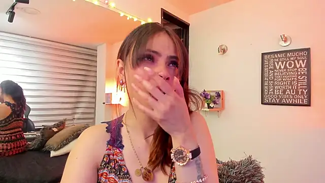 Snapshot of GABY_DAVIS chatting on October 2025 04:32:02 AM GABY DAVIS online show from October 2025 04:32:02 AM