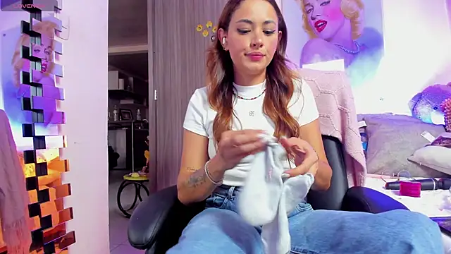 KimberlySaen online show from February 2026 10:22:01 PM