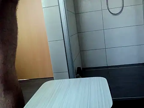 mopa81 online show from April 2026 05:51:01 PM