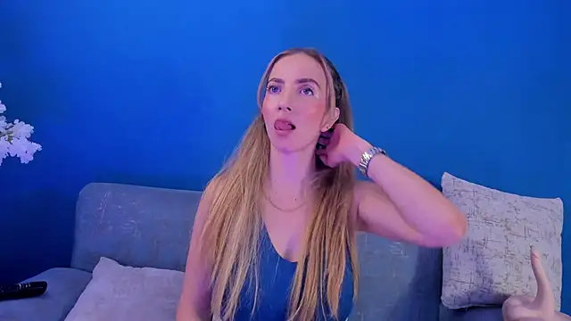 BellaMarieX online show from November 2025 05:02:02 PM