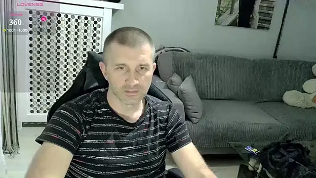 Snapshot of Maribor chatting on May 2026 01:14:02 AM Maribor online show from May 2026 01:14:02 AM