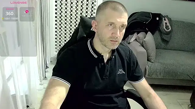 Snapshot of Maribor chatting on June 2026 05:18:02 PM Maribor online show from June 2026 05:18:02 PM