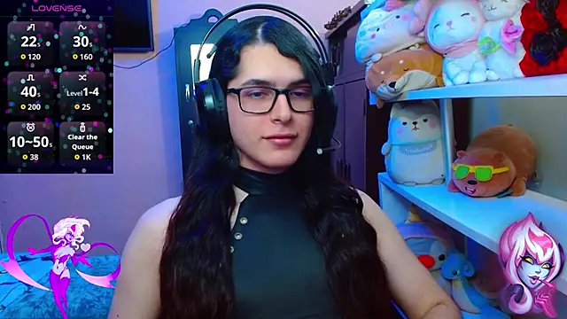 Snapshot of Alice_Bathory chatting on September 2025 10:59:02 PM Alice Bathory online show from September 2025 10:59:02 PM