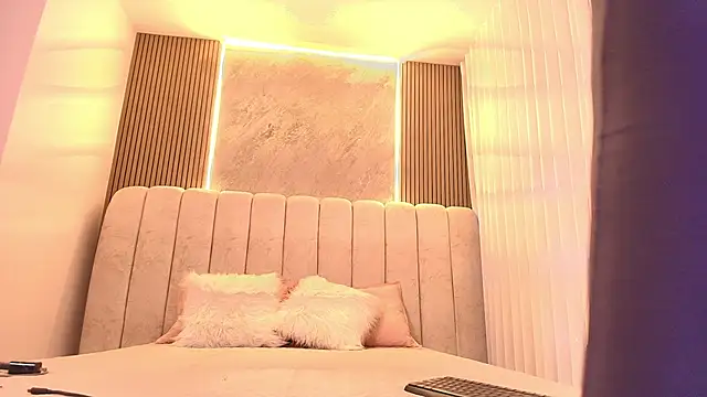 emyli sw  online show from January 2026 03:11:01 AM