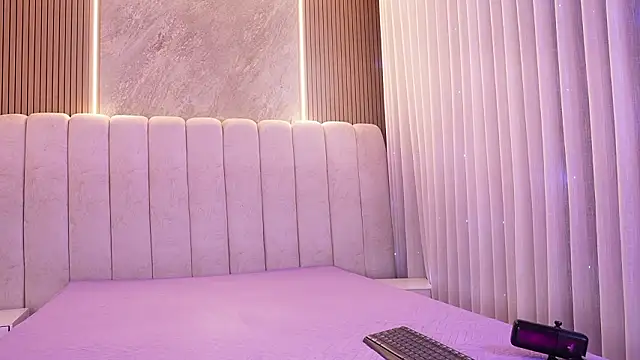 emyli sw  online show from March 2026 03:24:02 AM