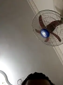 Popzbo online show from November 2025 01:04:01 PM