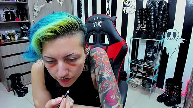 Snapshot of Mistress_Yelena chatting on February 2025 09:26:02 PM Mistress Yelena online show from February 2025 09:26:02 PM