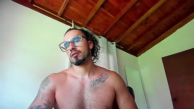 Snapshot of Baky_sexy chatting on November 2025 02:50:01 PM Baky sexy online show from November 2025 02:50:01 PM