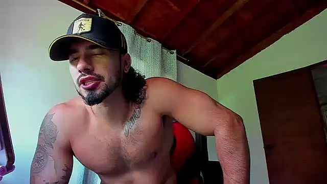 Snapshot of Baky_sexy chatting on December 2025 02:04:02 PM Baky sexy online show from December 2025 02:04:02 PM