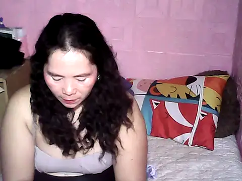 Snapshot of hotpusie_4u chatting on October 2025 05:35:01 PM hotpusie 4u online show from October 2025 05:35:01 PM