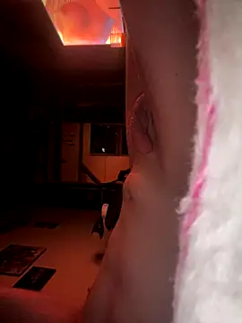 Chris-LE91 online show from September 2025 01:06:02 AM