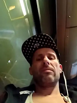 Snapshot of FireFox_Feel chatting on December 2024 07:56:02 PM FireFox Feel online show from December 2024 07:56:02 PM