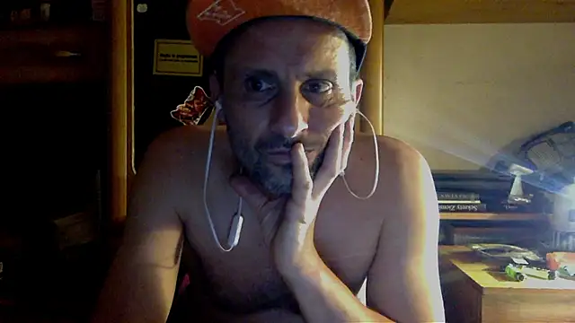 Snapshot of FireFox_Feel chatting on December 2024 02:49:02 AM FireFox Feel online show from December 2024 02:49:02 AM