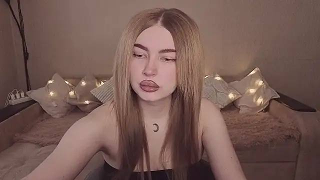 ViolettaLopez online show from March 2026 02:27:01 PM