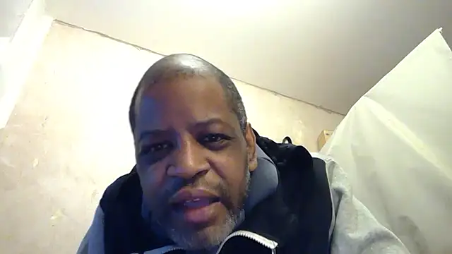 alfiebrown007 online show from March 2025 08:43:01 PM