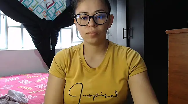 Snapshot of mayhott2 chatting on January 2025 03:55:02 PM mayhott2 online show from January 2025 03:55:02 PM