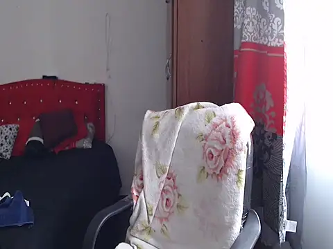 Snapshot of mayhott2 chatting on February 2025 06:21:01 PM mayhott2 online show from February 2025 06:21:01 PM