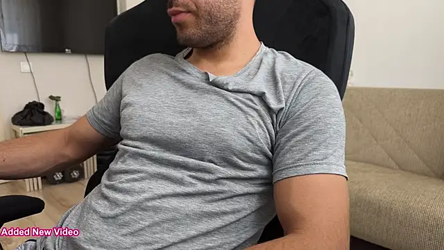 Snapshot of Emre_Ty chatting on September 2025 10:09:01 AM Emre Ty online show from September 2025 10:09:01 AM