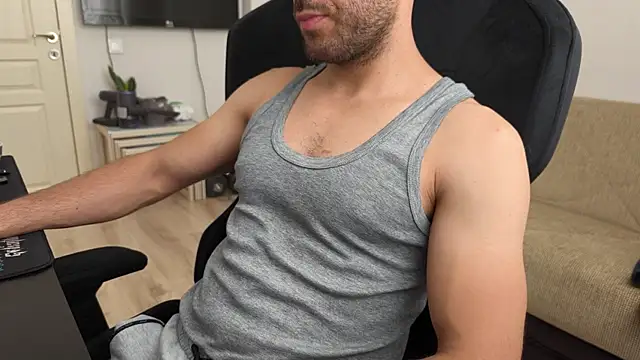 Snapshot of Emre_Ty chatting on October 2025 01:24:02 PM Emre Ty online show from October 2025 01:24:02 PM