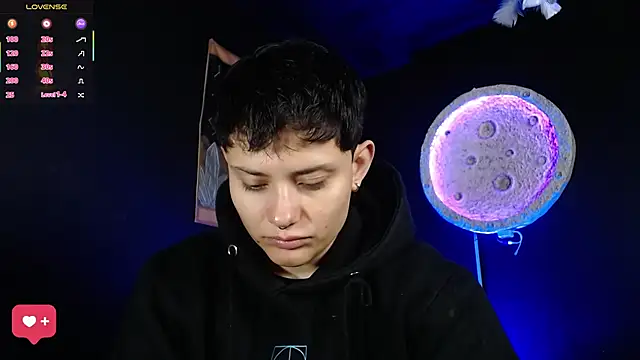 girl intense444 online show from March 2026 12:50:02 PM