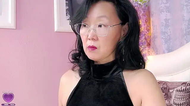 Asian legs online show from February 2026 10:29:01 AM