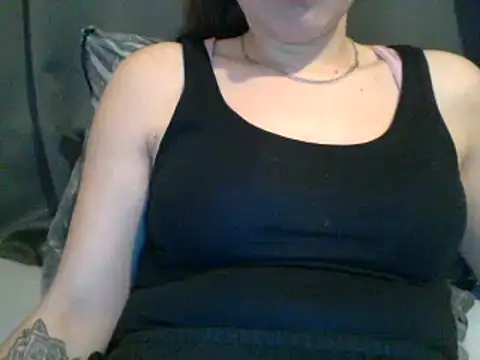 Snapshot of geilmeisje98 chatting on February 2025 11:42:02 AM geilmeisje98 online show from February 2025 11:42:02 AM