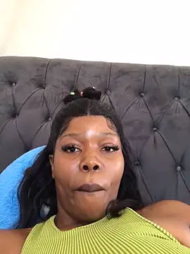 Snapshot of cherryontopy chatting on February 2025 09:26:02 AM cherryontopy online show from February 2025 09:26:02 AM