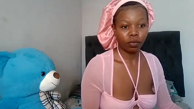 Snapshot of cherryontopy chatting on March 2025 09:52:02 AM cherryontopy online show from March 2025 09:52:02 AM