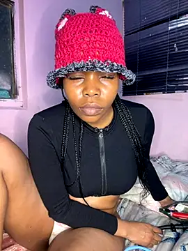 Snapshot of cherryontopy chatting on September 2025 09:25:01 PM cherryontopy online show from September 2025 09:25:01 PM