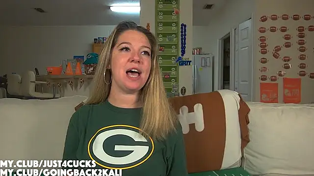 Snapshot of boomboomr00m chatting on November 2025 01:38:01 AM boomboomr00m online show from November 2025 01:38:01 AM