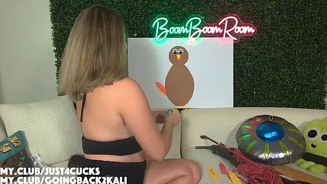 Snapshot of boomboomr00m chatting on November 2025 01:59:01 AM boomboomr00m online show from November 2025 01:59:01 AM