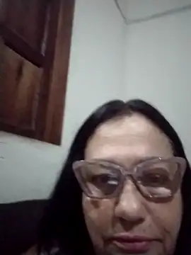 Snapshot of catdool chatting on October 2025 01:04:02 AM catdool online show from October 2025 01:04:02 AM