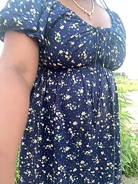 Dhiyapink online show from December 2024 12:08:02 PM