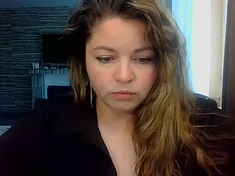 cute  cherry online show from May 2026 03:09:02 PM