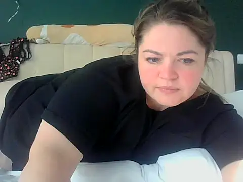 cute  cherry online show from July 2026 03:21:02 PM