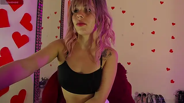 Snapshot of Cristina__Smith chatting on March 2025 08:43:02 PM Cristina Smith online show from March 2025 08:43:02 PM