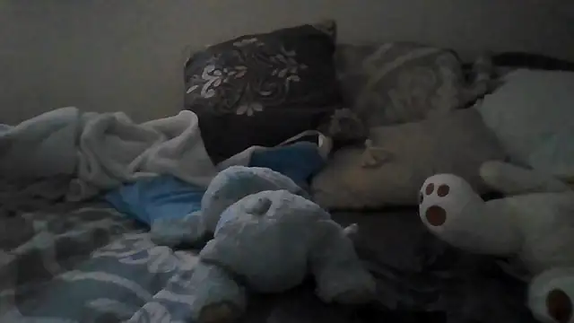 persephone332 online show from November 2025 05:16:01 PM