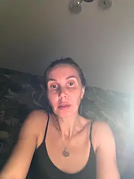 Snapshot of Aurora108 chatting on November 2025 11:15:01 PM Aurora108 online show from November 2025 11:15:01 PM