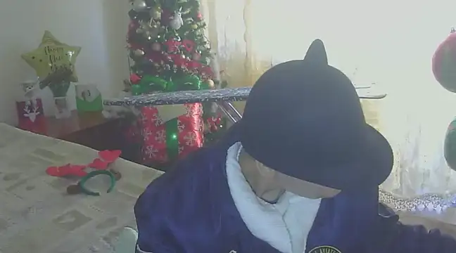 hotSANDRA STARR online show from December 2024 06:45:01 AM