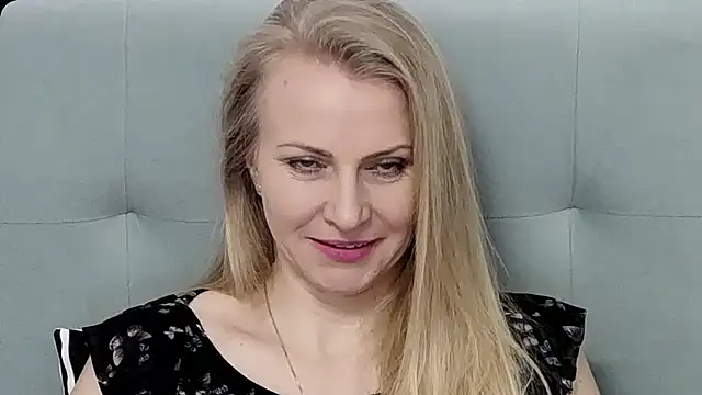 K  Adrienne online show from February 2026 06:53:02 AM