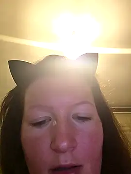 Snapshot of Analimado18 chatting on September 2025 09:15:01 PM Analimado18 online show from September 2025 09:15:01 PM